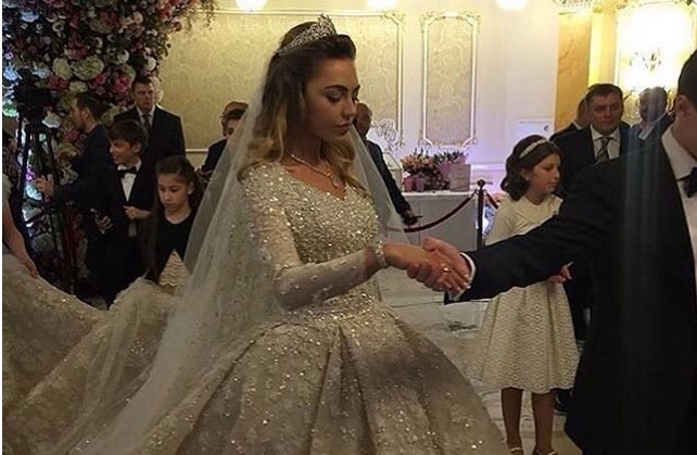 Elie Saab Behind Russian's $1B Wedding